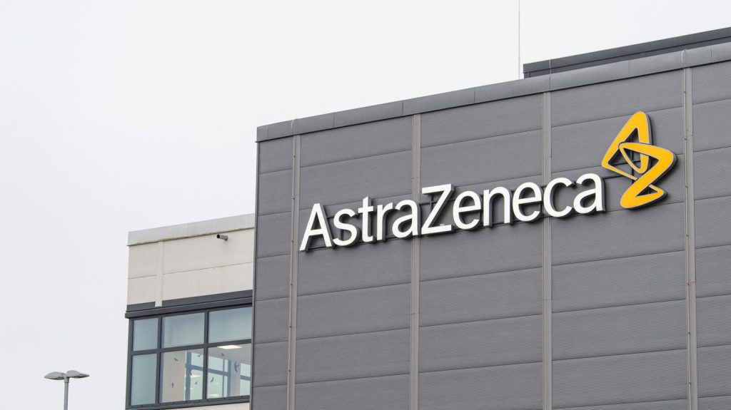 Face aux menaces de droits de douane par Donald Trump, le groupe pharmaceutique AstraZeneca investit 50 milliards de dollars aux Etats-Unis