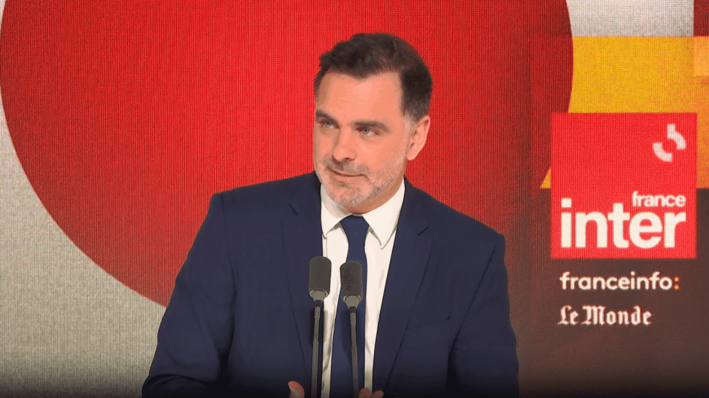 Tribune de Bruno Retailleau contre les énergies renouvelables : "Ça me gêne" qu'il reste dans le gouvernement, réagit Laurent Saint-Martin