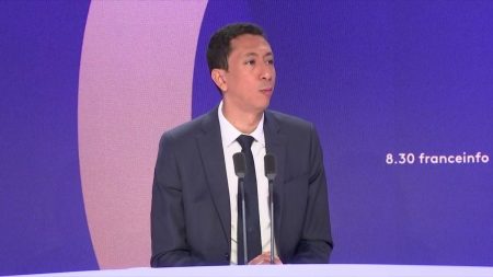 Les critiques de Bruno Retailleau, les municipales de Rachida Dati à Paris... Le 8h30 d'Othman Nasrou