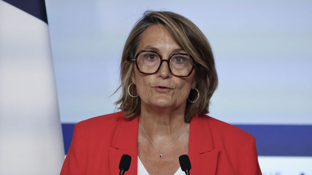 La porte-parole du gouvernement défend les propos de Bruno Retailleau sur la fin du macronisme