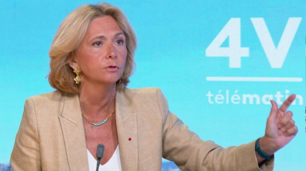 Canicule : "La priorité, c'est de renaturer la ville", affirme Valérie Pécresse