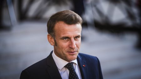 Emmanuel Macron convoque un nouveau conseil de défense sur "l'entrisme" des Frères musulmans