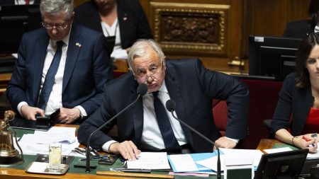 Soumission chimique : Gérard Larcher va saisir le comité de déontologie dans l'affaire du sénateur Joël Guerriau