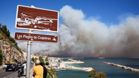 :
    le dernier publié



  



  




      

  

  
    
    Le feu en ville, des jeux vidéo éternels et Superman à la sauce Gardiens de la Galaxie : ça dit quoi ce 9 juillet ?

          Ce mercredi 9 juillet, un incendie a atteint les quartiers nord de Marseille, une initiative citoyenne européenne veut empêcher les éditeurs de jeux vidéo de fermer des serveurs et Superman revient au cinéma !
    
    

      
              
          Diffusé le 09/07
                      
            



  

  
  
    
        2min