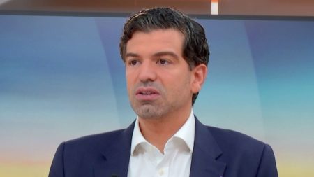 Législative partielle à Paris : "Rachida Dati est la mieux placée pour les municipales et jusqu'à preuve du contraire, on ne peut plus être député-maire", pointe Jonas Haddad, porte-parole adjoint des Républicains