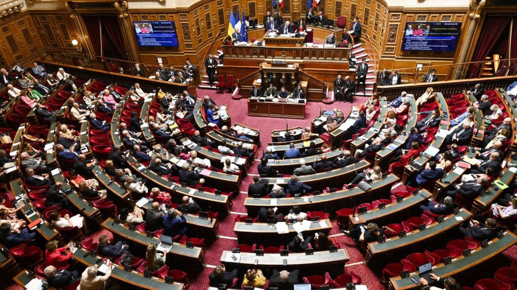 Loi Duplomb : le texte très critiqué validé au Sénat, avant l'ultime vote de l'Assemblée nationale