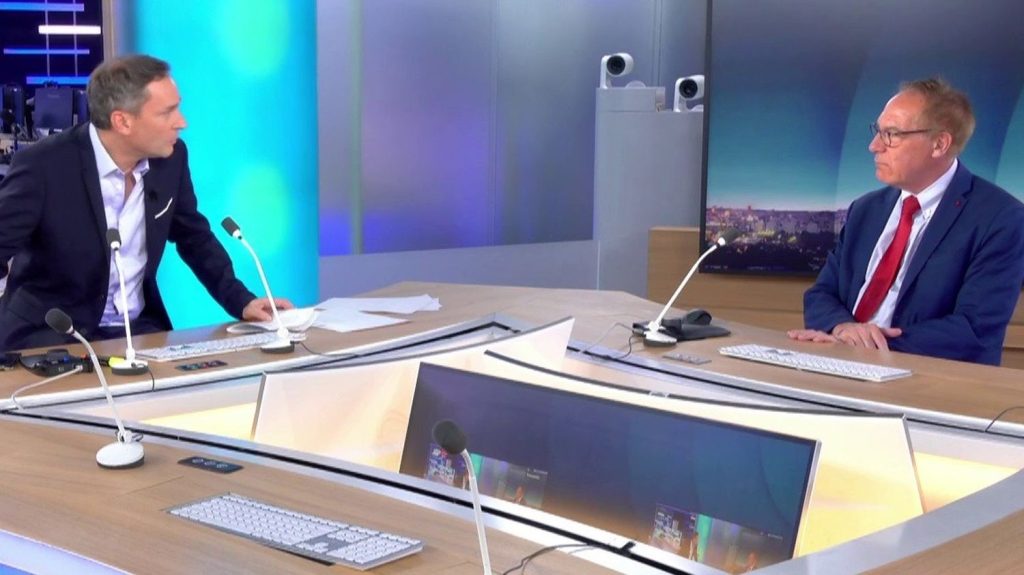 "Sur le terrain" du 16 juillet 2025 : Nouvelle-Calédonie, les négociateurs sous protection