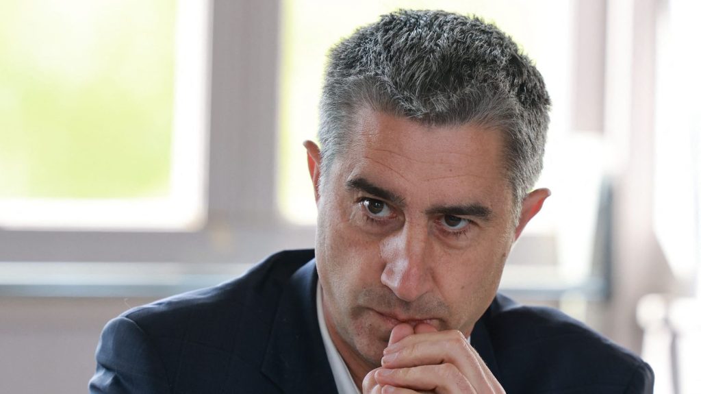 Procès pour corruption contre Rachida Dati : "La décence voudrait qu'on se mette en retrait de la vie publique", estime François Ruffin