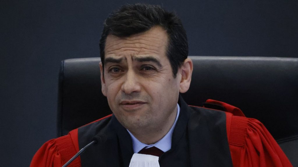 Rachida Dati accusée de jeter "l'opprobre" sur les magistrats par le président du tribunal judiciaire de Paris après son renvoi en procès pour corruption