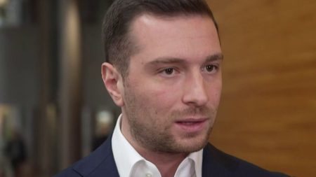 Rassemblement national : le siège du parti perquisitionné, Jordan Bardella dénonce un "flou juridique" autour des "prêts habituels" pour les campagnes électorales