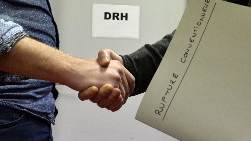 Réforme de l'assurance-chômage : cinq questions sur le durcissement des conditions des ruptures conventionnelles envisagé par le gouvernement