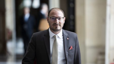 ZEvent 2025 : le député macroniste Denis Masséglia annonce sa participation au marathon caritatif de streamers et crée la polémique