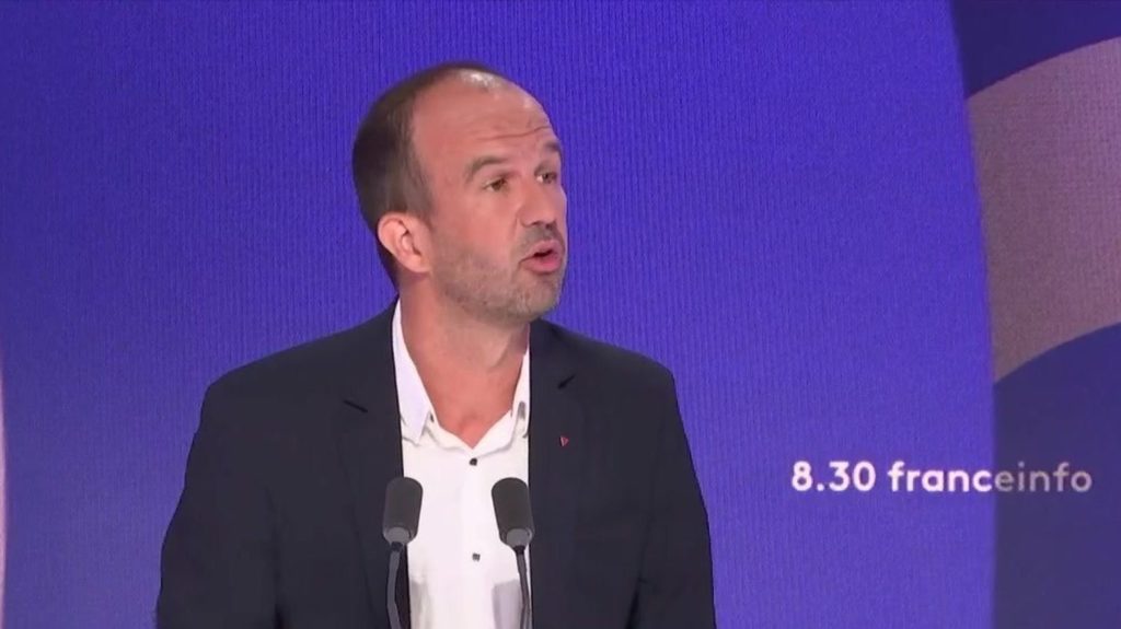 "Bloquons tout" le 10 septembre : Manuel Bompard appelle "à se mettre au service de ce mouvement"