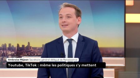 Budget 2026 : François Bayrou "veut mettre à contribution tout le monde", estime Ambroise Méjean, secrétaire général délégué de Renaissance