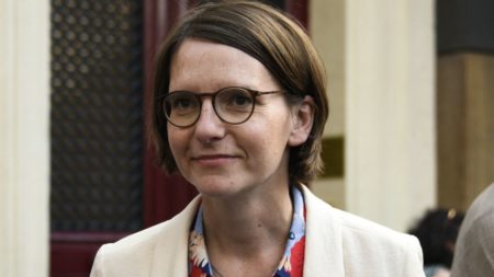 "La situation était intenable" : pourquoi la présidente des Scouts de France, victime de critiques et d'attaques homophobes, a démissionné