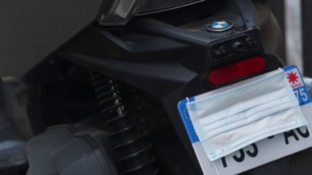 Masquer la plaque d'immatriculation de son scooter : une fraude qui attire l'attention des autorités
