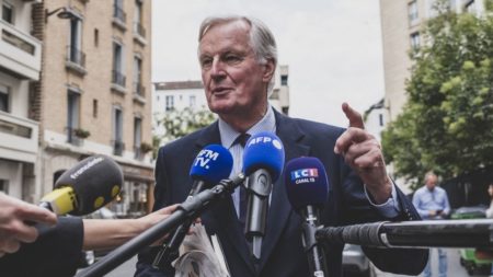 Législative partielle à Paris : Michel Barnier appelle Rachida Dati à "ne pas se tromper" d'élection