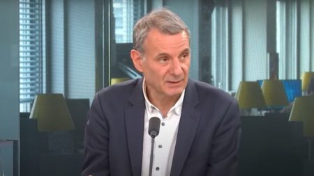 :
    Vidéo




  



  




  
  "Plein d'électeurs ont le sentiment que leur vote est piétiné", analyse Bruno Cautrès