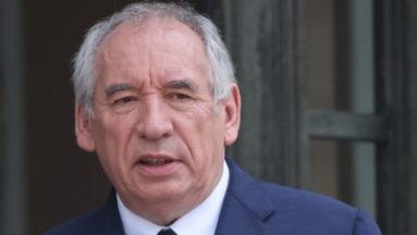 Vote de confiance : François Bayrou refuse de faire "des marchandages" et déplore une situation "d'oppositions haineuses" à l'Assemblée nationale