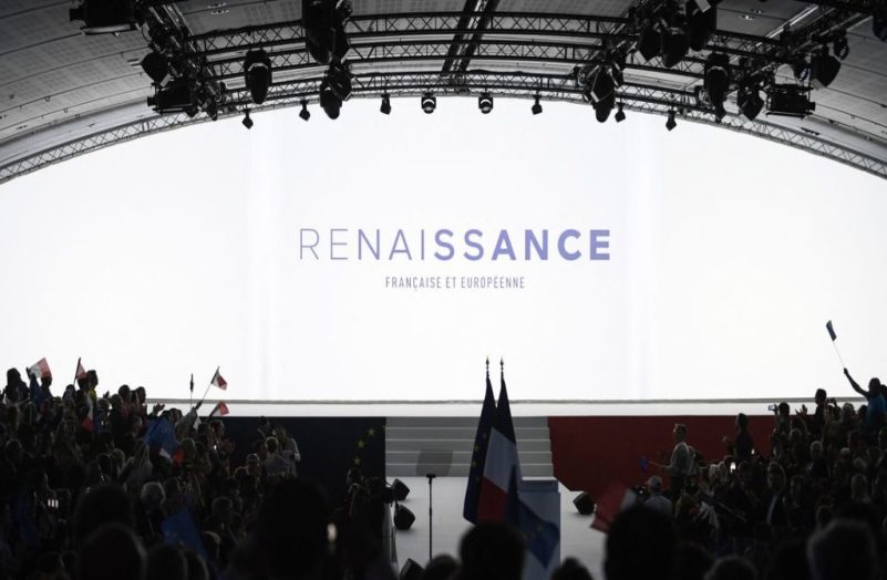 :
    Reportage




  



  




  
  "On ne peut plus se permettre d'avoir des totems figés" : les militants macronistes favorables à mettre les partis "autour de la table"