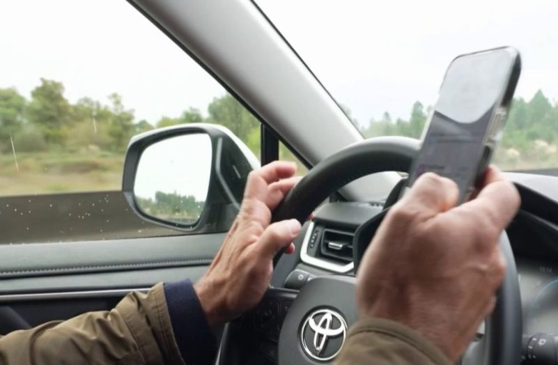 Sécurité routière : vers une suspension du permis pour l’usage du téléphone au volant dans les Landes