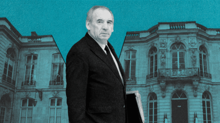 Budget 2026, loi Duplomb, réforme de l'audiovisuel public… Quels sont les dossiers sensibles de la rentrée pour François Bayrou et son gouvernement ?