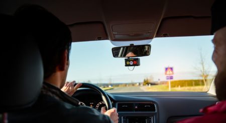 Ces automobilistes français utilisent une astuce illégale pour échapper aux radars