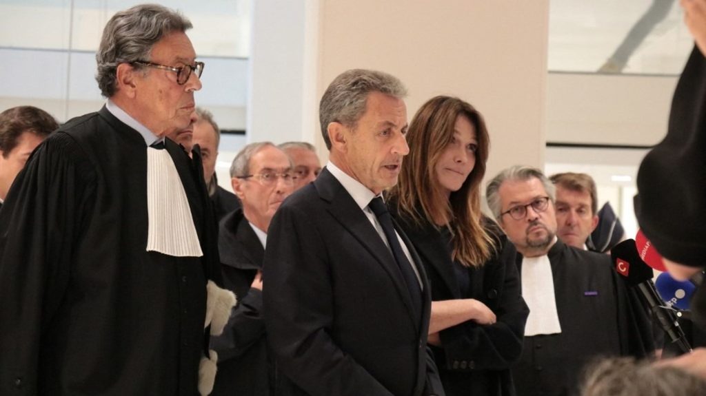 Condamnation de Nicolas Sarkozy : deux enquêtes ouvertes après des menaces contre la présidente du tribunal