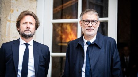 Lecornu, dogmes et censure du PS : peut-il s’en sortir ? "Si Sébastien Lecornu reste dans les dogmes, il finira crucifié" : le Premier ministre peut-il vraiment s'éviter la censure du PS ?