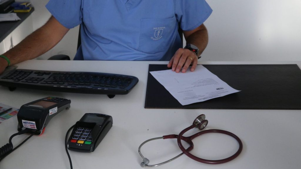 Réseau France Santé : "Il faudra 10 000 médecins, où va-t-on les trouver ?", interroge le principal syndicat de médecins généralistes