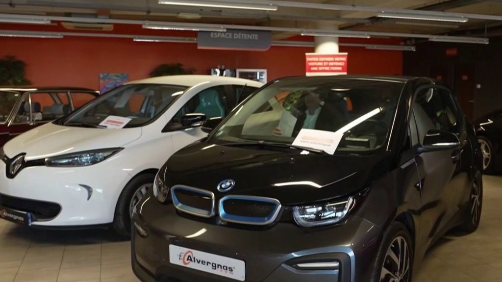 Voitures d'occasion : des prix en nette baisse sur les véhicules diesel, essence et électrique