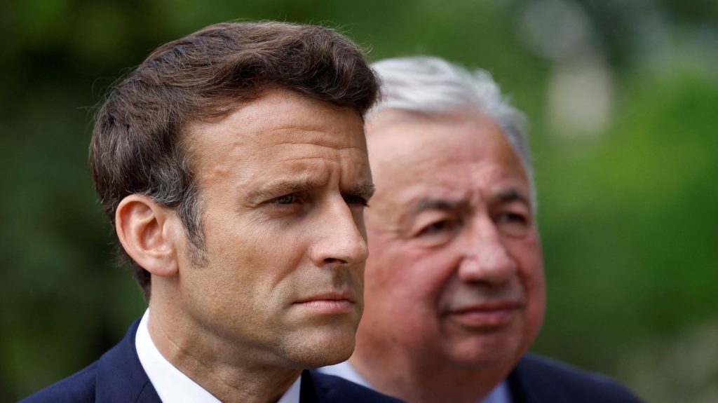 Vote de confiance : Emmanuel Macron a reçu Gérard Larcher à l'Elysée, à trois jours d'une probable chute du gouvernement Bayrou