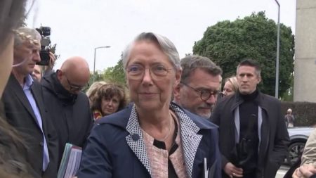 Démission de Sébastien Lecornu : la suspension de la réforme des retraites pour sauver l'exécutif ?