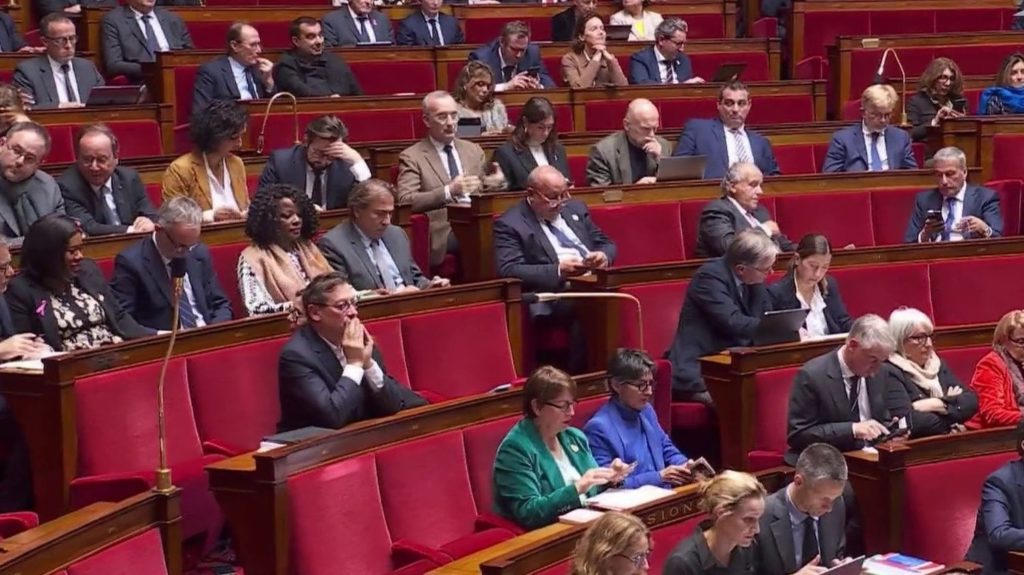 Budget 2026 : première journée d’examen sous haute tension à l’Assemblée nationale Budget 2026 : récit d'une première journée d'examen sous haute tension à l'Assemblée nationale