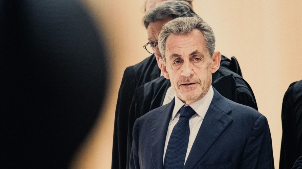 "Des faits d'une gravité exceptionnelle" : comment les juges ont-ils motivé la condamnation de Nicolas Sarkozy ?
