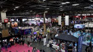 E-sport : "Chez les 18-30 ans, ça surpasse l’audience de bien des sports",  s'enthousiasme le directeur de la Paris Games Week
