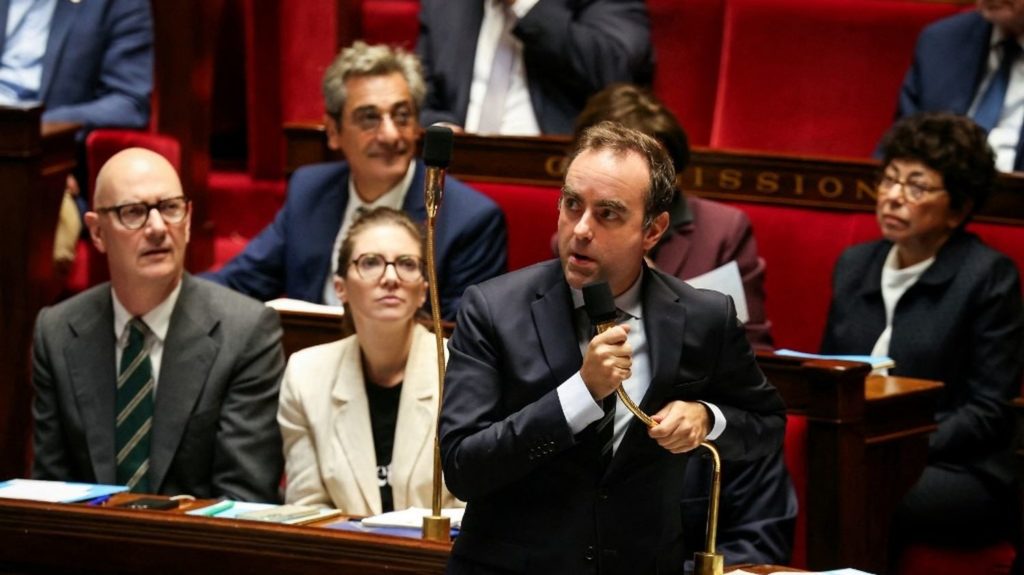 Guérilla parlementaire par article : débats budgétaires à l’Assemblée sans 49.3 "Une guérilla parlementaire pour chaque article" : comment les discussions budgétaires vont se dérouler à l'Assemblée, sans 49.3