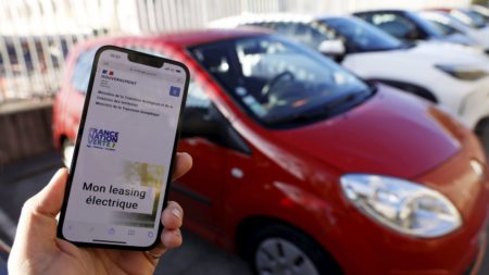 Leasing social: plus de 41 500 véhicules électriques loués via le dispositif relancé fin septembre "Leasing social" : plus de 41 500 véhicules électriques loués dans le cadre du dispositif relancé fin septembre