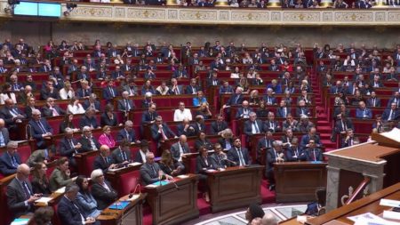 Réforme des retraites : suspension et dilemme du financement Suspension de la réforme des retraites : le dilemme du financement