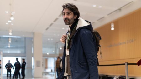 Sarkozy condamné : Arfi dénonce faillite culturelle et médiatique sur les affaires de corruption Condamnation de Nicolas Sarkozy : le journaliste Fabrice Arfi dénonce une "faillite culturelle et médiatique" sur "les grandes affaires de corruption"