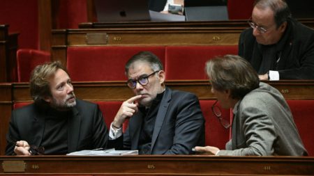 Budget : Parti socialiste cherche sa voie de passage Budget : le Parti socialiste cherche sa "voie de passage"