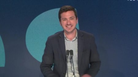 Le budget dans l'hémicycle, la suspension de la réforme des retraites... Les informés du matin du vendredi 24 octobre