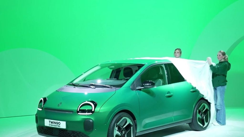 Automobile : comment convaincre les Français de passer à l'électrique ?