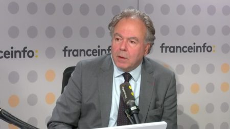 Fin des voitures thermiques en 2035 : filière française exige flexibilité et liberté technologique Fin des voitures thermiques en 2035 : la filière automobile française demande à l'Europe "plus de flexibilité et de liberté technologique"