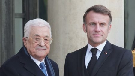 Mahmoud Abbas en France : visite symbolique Mahmoud Abbas en France : une visite symbolique