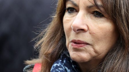 Municipales 2026 à Paris : pour Anne Hidalgo, "ça fait longtemps que Rachida Dati aurait dû abandonner son mandat"