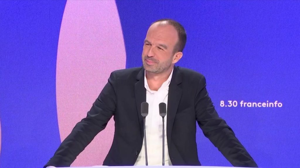 Prime de Noël : Bompard (LFI) réagit à la suppression ciblée par le gouvernement Prime de Noël : "C’est ignoble", réagit Manuel Bompard (LFI) alors que le gouvernement prévoit de la supprimer pour certains allocataires