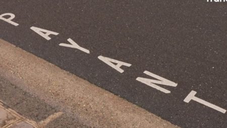 Stationnement : horodateur ou application, quelle différence de prix ?