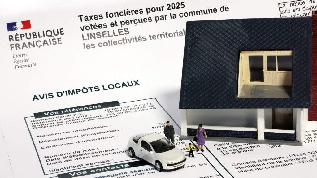 Hausse de la taxe foncière : Sébastien Lecornu tente de calmer la colère avec l'annonce d'"une consultation flash"