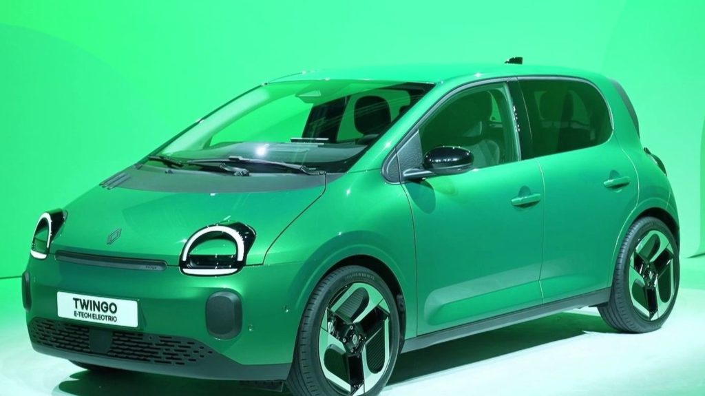 Voitures électriques : les petites citadines à prix limités peuvent-elles conquérir le marché français ?